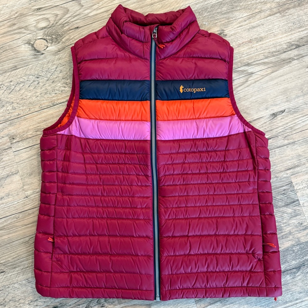 COTOPAXI FUEGO DOWN VEST - Large - WOMENS - EUC